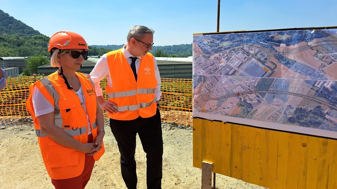 Cantiere Variante di Cisano Bergamasco, visita dell'assessore regionale alle Infrastrutture, Claudia Maria Terzi, insieme al presidente della Provincia di Bergamo, Pasquale Gandolfi, e al consigliere provinciale delegato alle Grandi opere, Francesco Micheli
