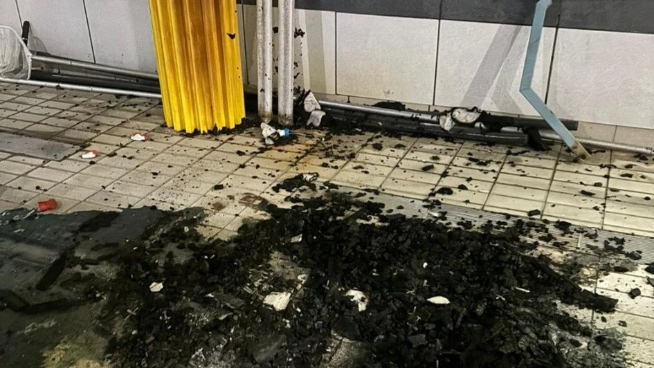 Vandali nella piscina Molinello Rho