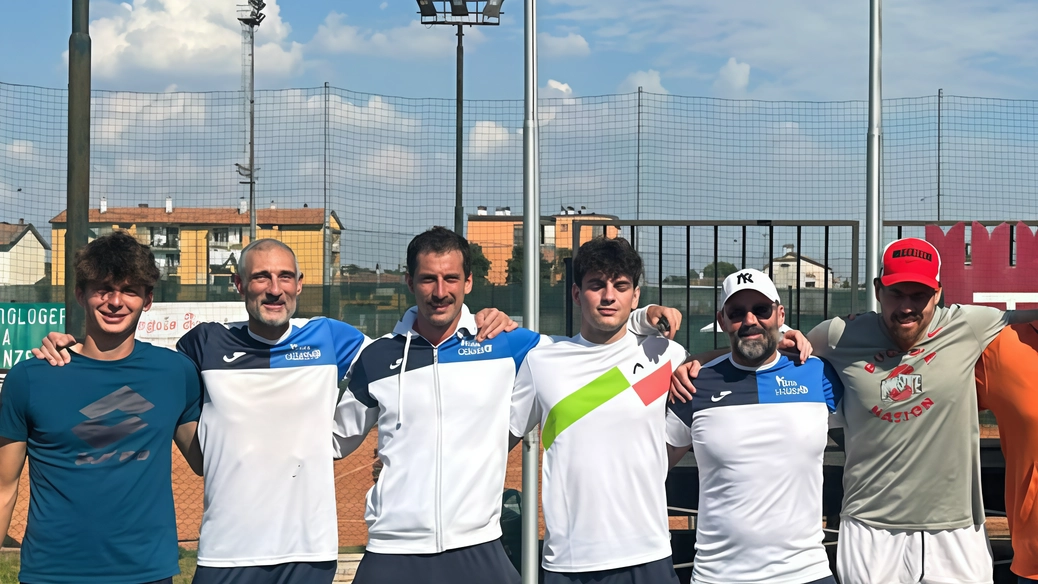 La squadra maschile del Club Tennis Ceriano ambisce a raggiungere la promozione in Serie B1 La squadra maschile del Club Tennis Ceriano ambisce a raggiungere la promozione in Serie B1