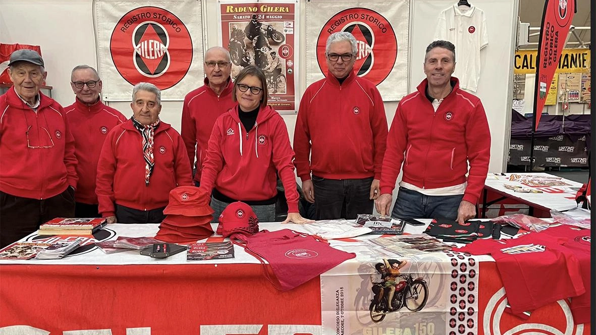 I soci soddisfatti: la vecchia aviorimessa Falck ospiterà una scuola professionale per meccanici e restauro di moto d’epoca I soci soddisfatti: la vecchia aviorimessa Falck ospiterà una scuola professionale per meccanici e restauro di moto d’epoca