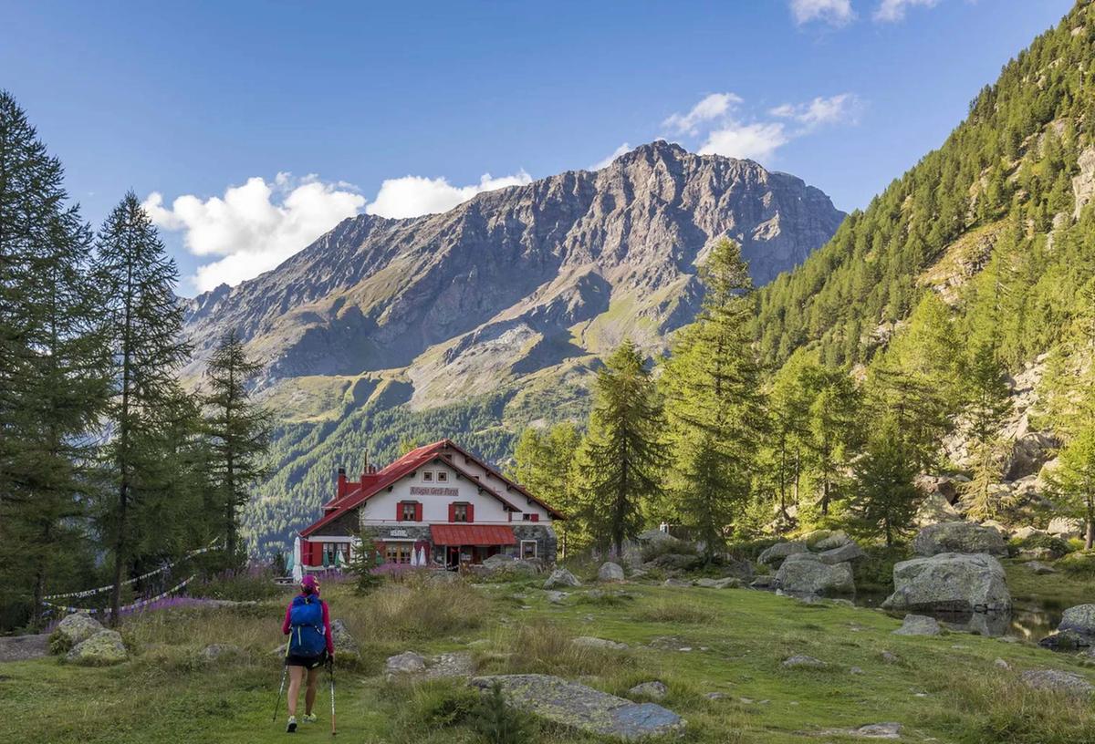 L’Alta Via della Valmalenco, compie 50 anni: costò (solo) 500 euro. Oggi è parte del Sentiero Italia