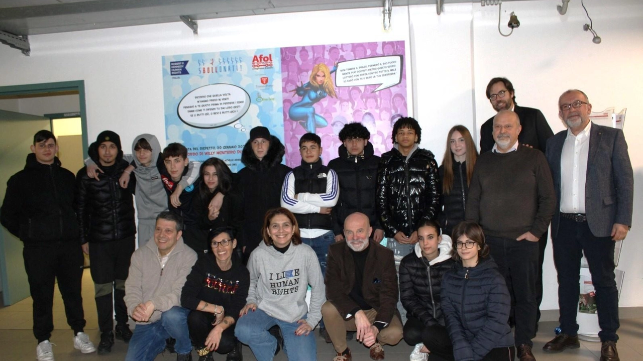 Sesto San Giovanni, agenti di polizia, avvocati, psicologi, attori e grafici a confronto con 300 ragazzi sulle conseguenze di soprusi e discriminazioni. Sesto San Giovanni, agenti di polizia, avvocati, psicologi, attori e grafici a confronto con 300 ragazzi sulle conseguenze di soprusi e discriminazioni.