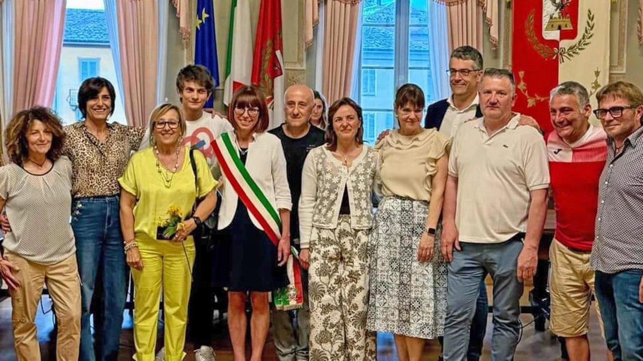 A Tirano l’anno venturo arriva la tassa di soggiorno: "Miglioreremo l’accoglienza in città". I conti “ereditati“: "Ben 700mila euro i crediti non riscossi da Secam e 224mila di multe". A Tirano l’anno venturo arriva la tassa di soggiorno: "Miglioreremo l’accoglienza in città". I conti “ereditati“: "Ben 700mila euro i crediti non riscossi da Secam e 224mila di multe".