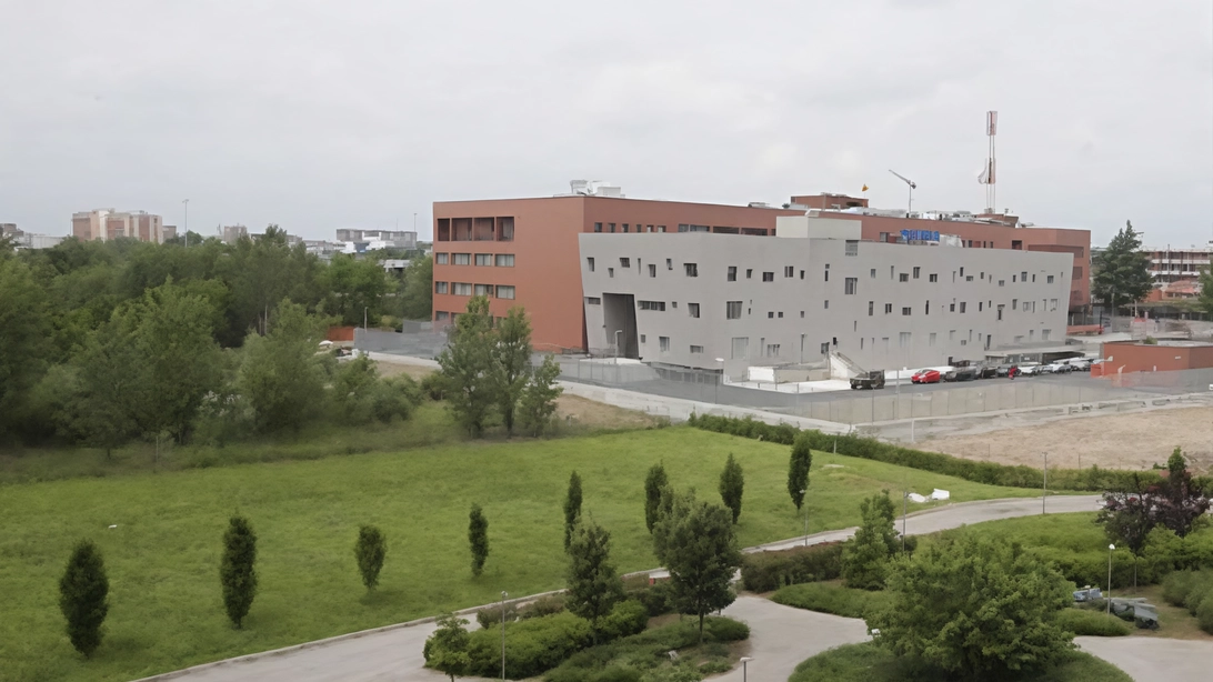 Il Coordinamento dei 18 comitati si appoggia al decalogo di Coldiretti e Campagna Amica. La nuova variante urbanistica abbatterà 25mila metri quadri di piante per costruire gli alloggi. Il Coordinamento dei 18 comitati si appoggia al decalogo di Coldiretti e Campagna Amica. La nuova variante urbanistica abbatterà 25mila metri quadri di piante per costruire gli alloggi.