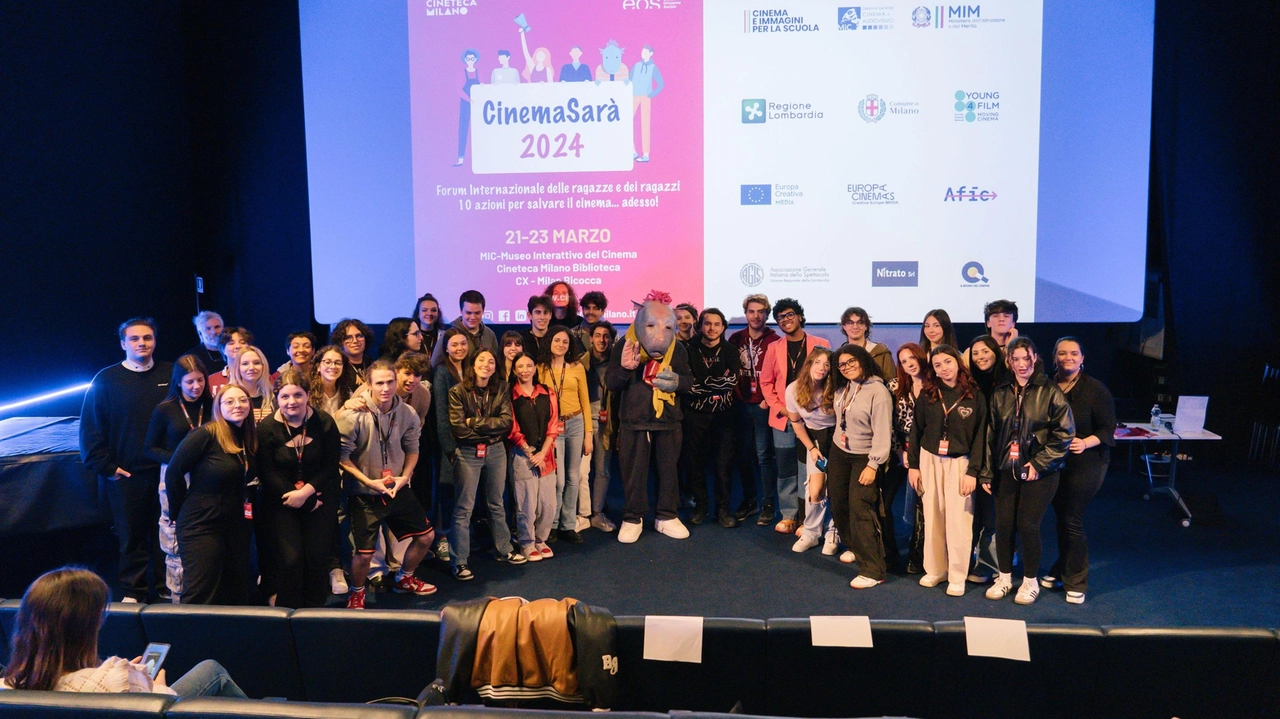 Dalle piattaforme interattive per allenarsi al linguaggio audiovisivo ai festival. Silvia Pareti: "Testa tra le nuvole, ma i piedi saldi a terra: le sale sono centrali". Dalle piattaforme interattive per allenarsi al linguaggio audiovisivo ai festival. Silvia Pareti: "Testa tra le nuvole, ma i piedi saldi a terra: le sale sono centrali".