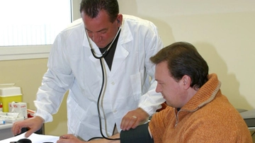 Medici di famiglia a rischio estinzione: in Lombardia ne mancano all’appello 1.525