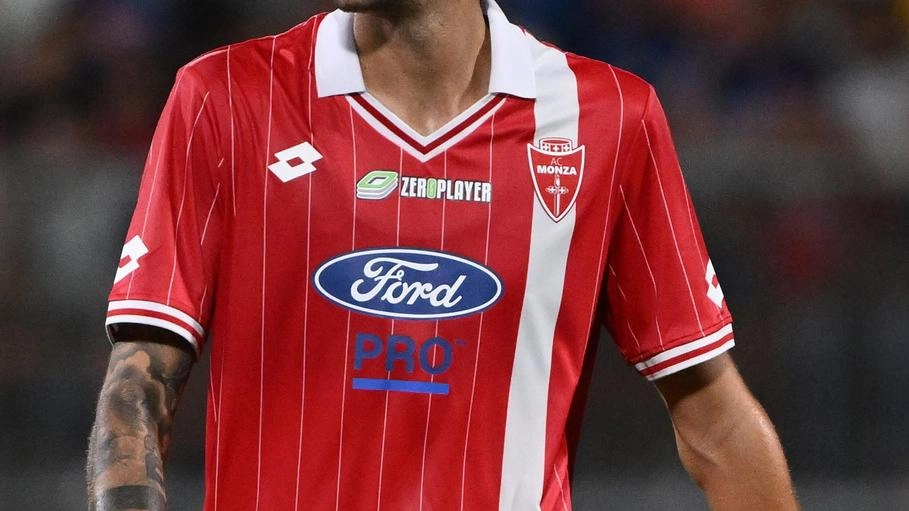 Settimana “caldissima“ quella della Cremonese, sempre più scatenata sul mercato a due giorni dal debutto in campionato, sabato sera...