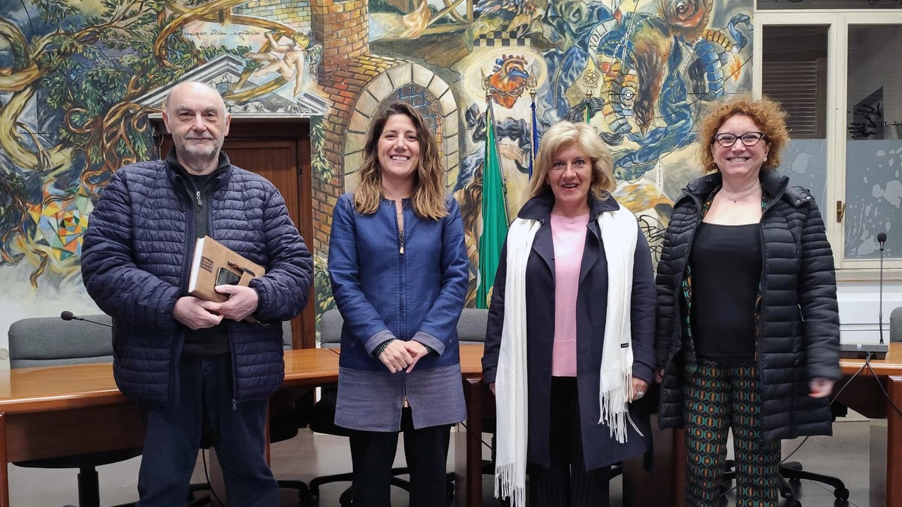 Stellin (Mangherini), la sindaca. Belloli, la vice. Temellini e. Soffientin (funzionaria)