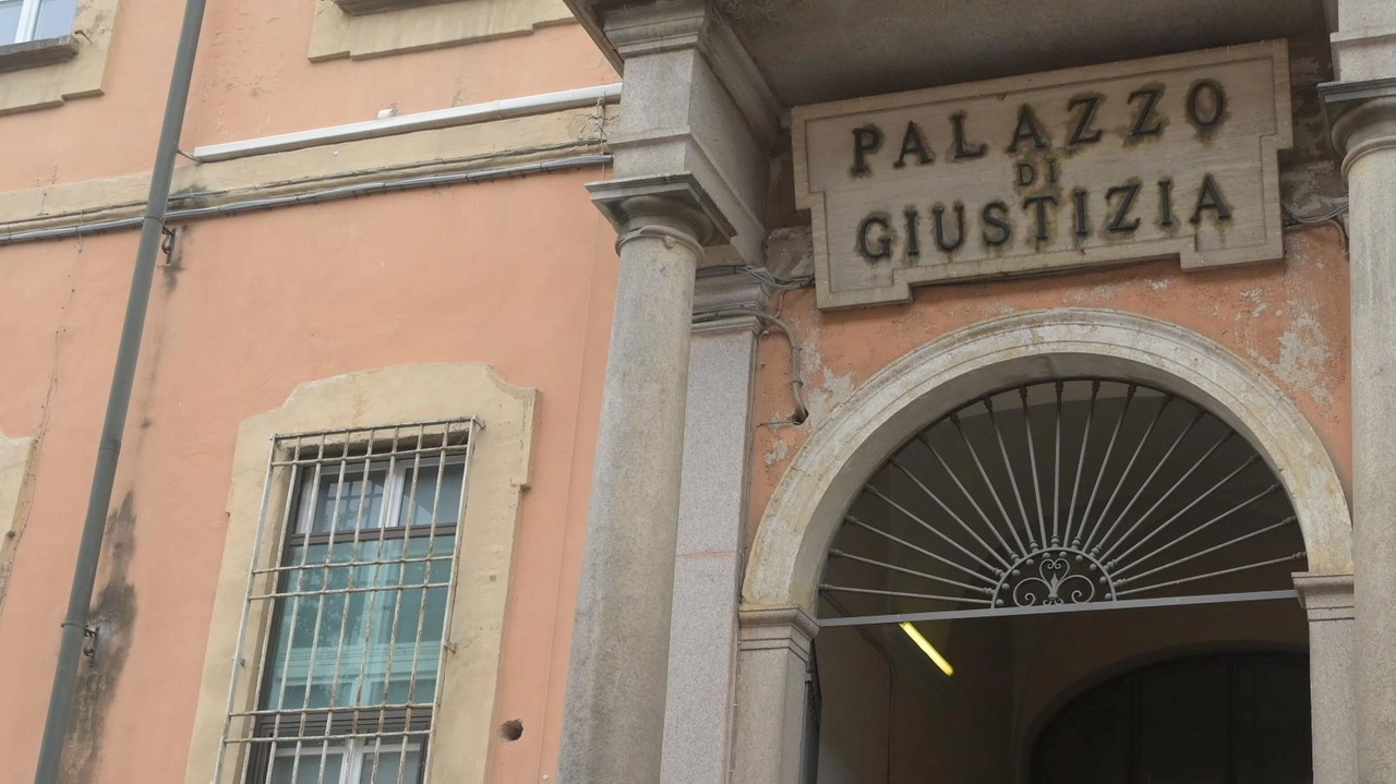 I sei coinvolti erano stati rinviati a giudizio a giugno con le accuse di frode in commercio e l’alterazione delle indicazioni geografiche di provenienza I sei coinvolti erano stati rinviati a giudizio a giugno con le accuse di frode in commercio e l’alterazione delle indicazioni geografiche di provenienza