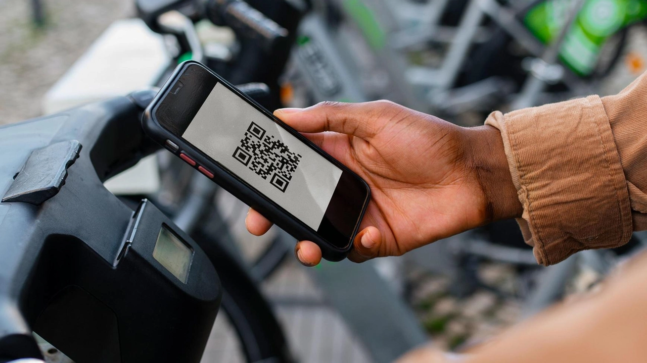 Il Piano del Pgtu suggerisce l'implementazione di un servizio di bike sharing diffuso per favorire la mobilità dolce e l'intermodalità con il trasporto pubblico, in linea con l'attuazione delle Zone 30. Spetta all'Amministrazione valutare come procedere. Il Piano del Pgtu suggerisce l'implementazione di un servizio di bike sharing diffuso per favorire la mobilità dolce e l'intermodalità con il trasporto pubblico, in linea con l'attuazione delle Zone 30. Spetta all'Amministrazione valutare come procedere.
