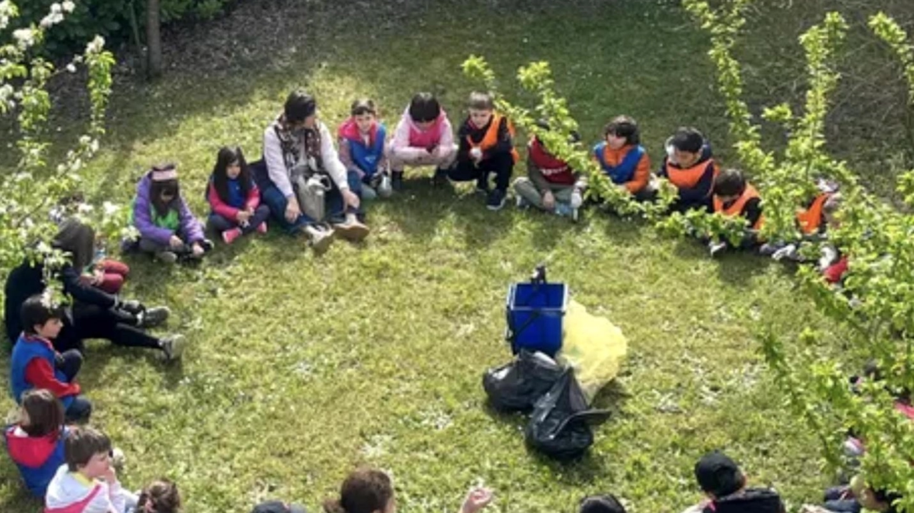 Nel 2025 Garda Uno ha coinvolto 1.700 studenti in progetti di educazione ambientale, raggiungendo 86 classi in 19 scuole...