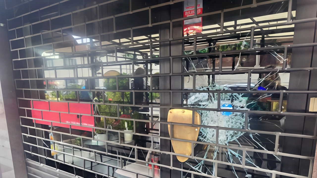 Spaccata a segno al ristorante “Penetta“: "Manca sicurezza"