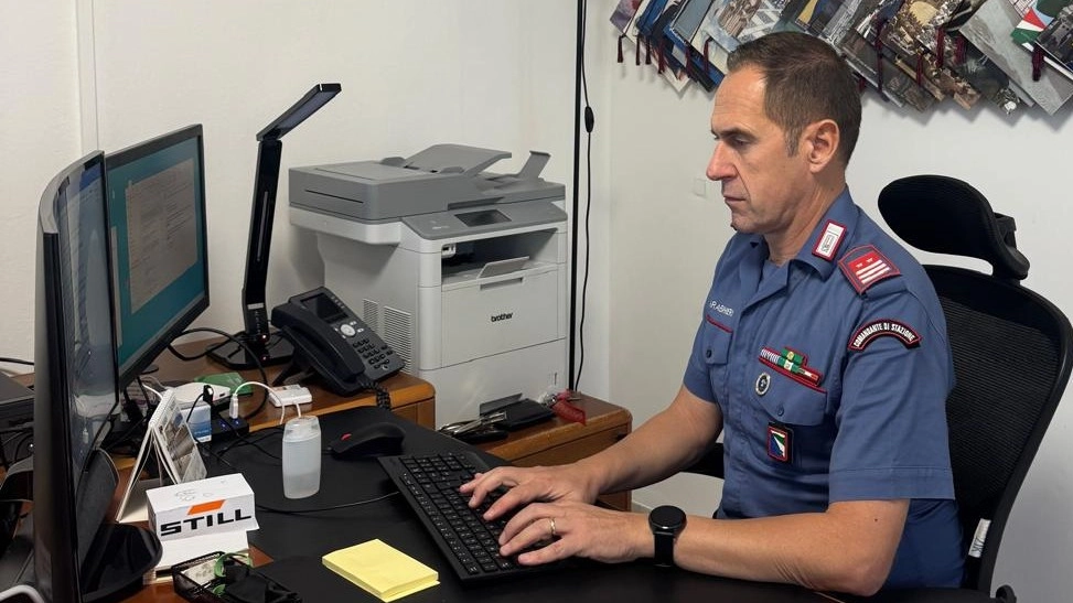 I carabinieri hanno raccolto la denuncia di Davide Battipaglia I carabinieri hanno raccolto la denuncia di Davide Battipaglia