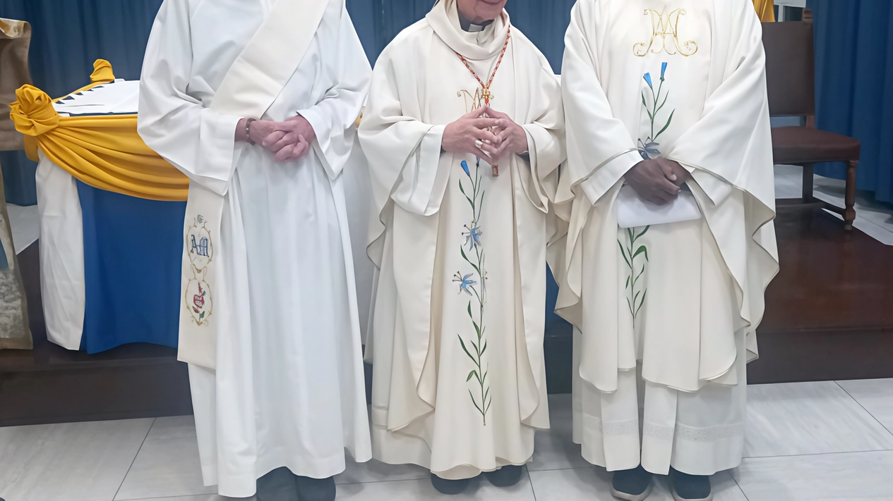 Il cardinale Francesco Coccoplamerio è stato invitato dal cappellano ospedaliero don Benjamin Masumu per la Celebrazione delle famiglie Il cardinale Francesco Coccoplamerio è stato invitato dal cappellano ospedaliero don Benjamin Masumu per la Celebrazione delle famiglie