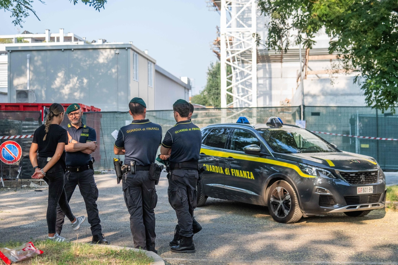 La Guardia di Finanza sottopone a sequestro il cantiere edilizio Residenze Lac a Milano: è il luglio 2024
