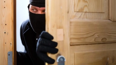 Ladri in azione a Canegrate