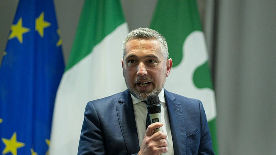 Franco Lucente durante il suo intervento al convegno “Lombardia al centro del movimento Sfide e opportunità“