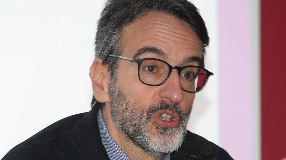 L’assessore Lamberto Bertolè L’assessore Lamberto Bertolè
