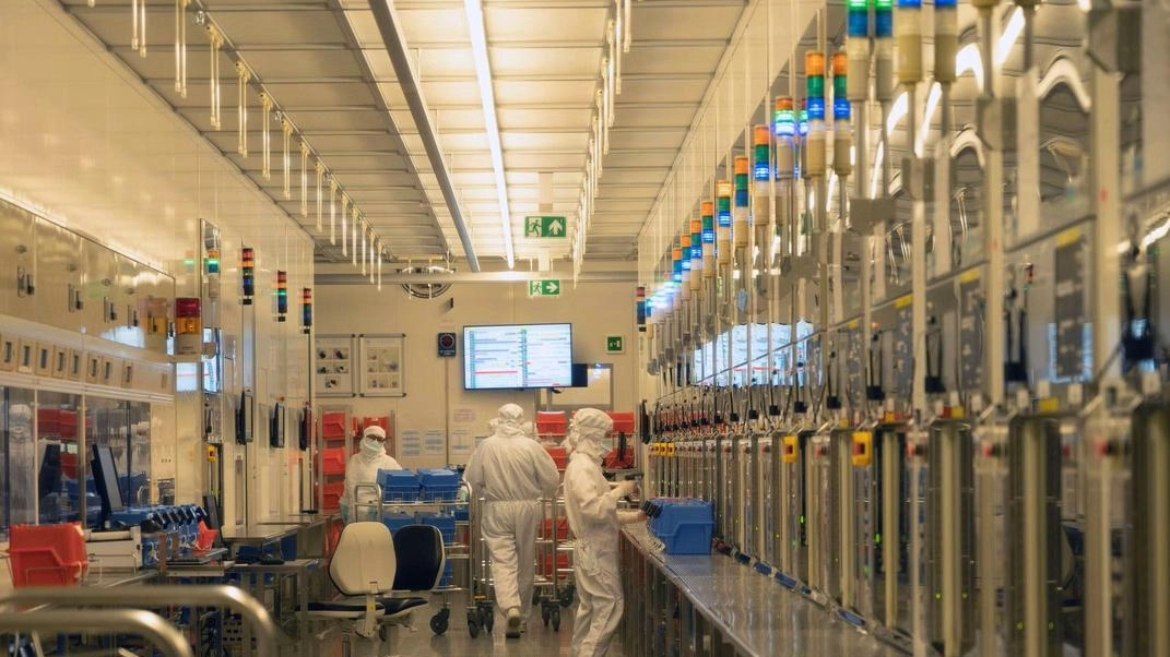 Il sindacato chiede chiarezza sui numeri e sul futuro dello stabilimento di Agrate