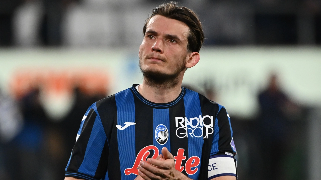 Marten de Roon, capitano dell'Atalanta Marten de Roon, capitano dell'Atalanta