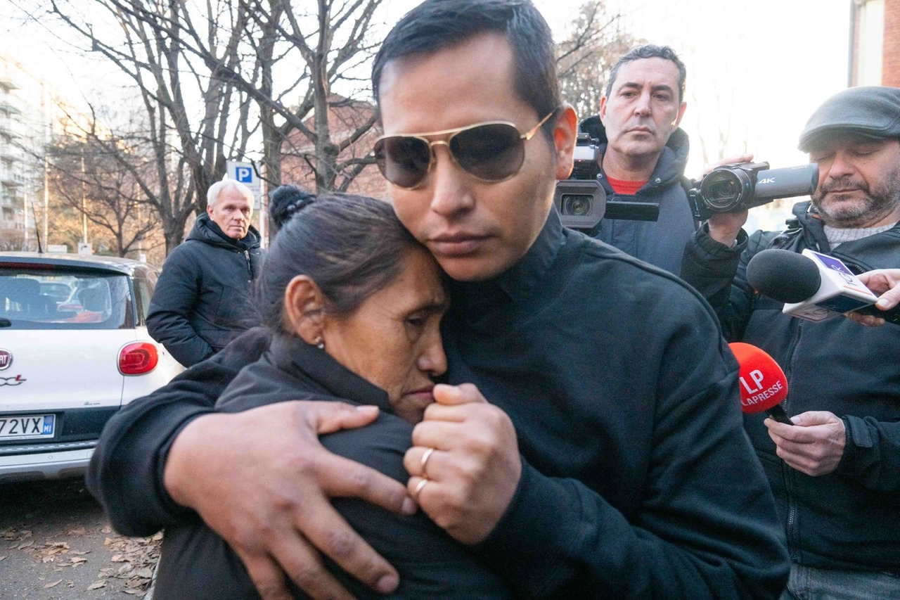La madre e il marito di Rocio Romero Espinoza distrutti dal dolore