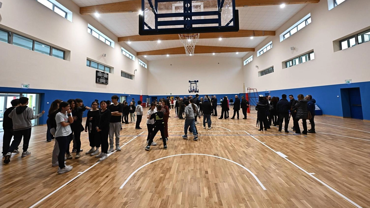 Il piano comprende 49 interventi suddivisi tra nuove costruzioni ampliamenti ristrutturazioni anche di palestre