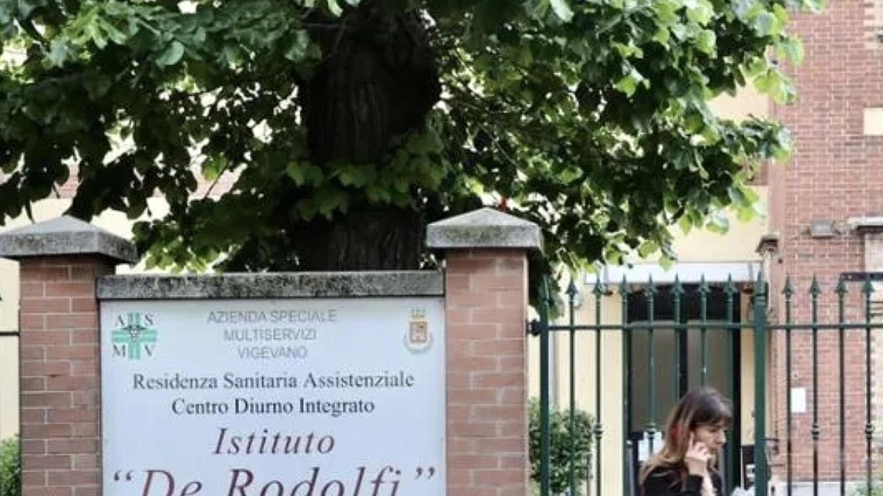 Il De Rodolfi avrebbe dovuto essere recuperato con 16 milioni Intanto l’attuale Casa di riposo è al collasso con 300 ospiti Il De Rodolfi avrebbe dovuto essere recuperato con 16 milioni Intanto l’attuale Casa di riposo è al collasso con 300 ospiti