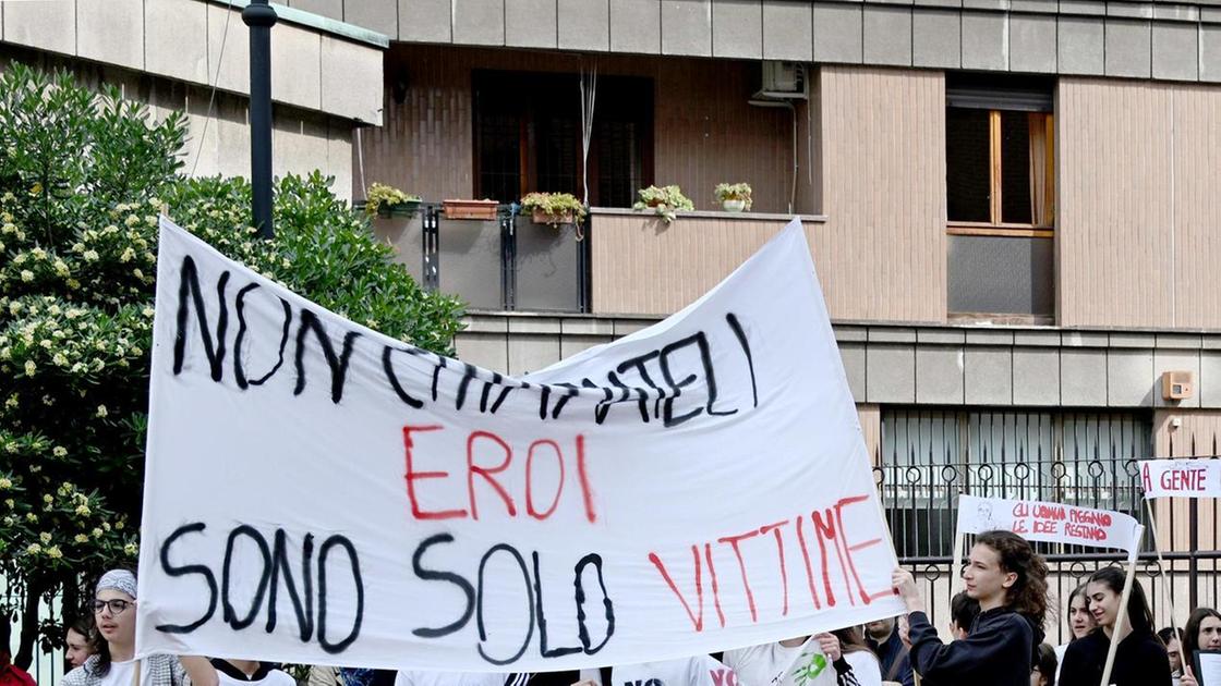 Gli studenti in Marcia per la Legalità Gli studenti in Marcia per la Legalità