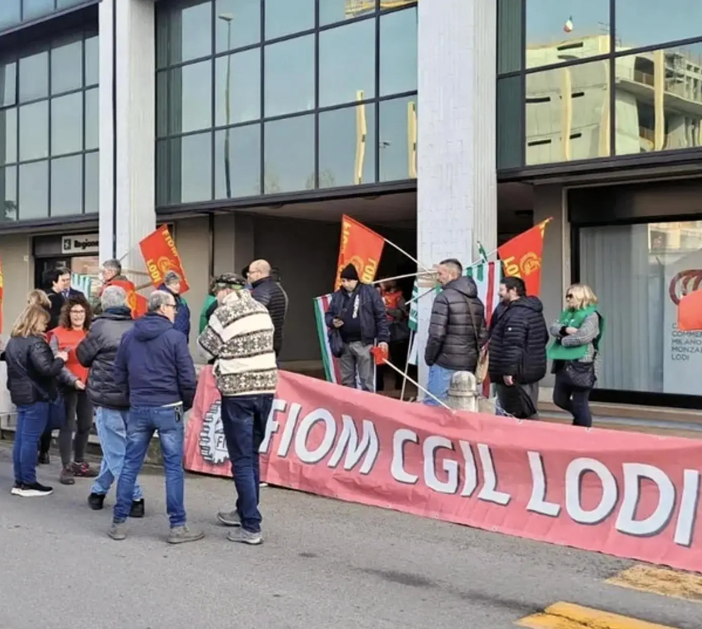 Condevo non ritira i licenziamenti. I sindacati guardano alla Regione