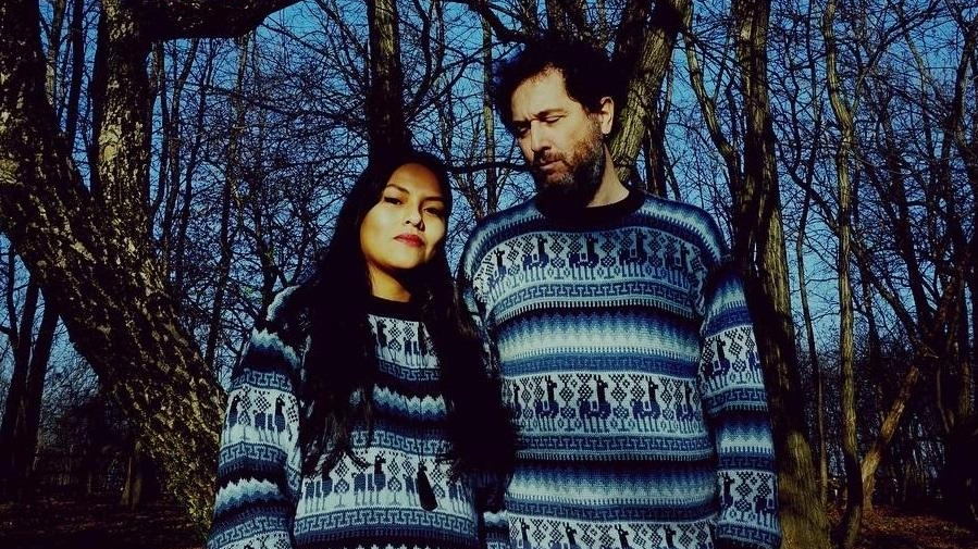 La band degli Oneiros Way tra new wave e dream pop in concerto al The Bank di Monza La band degli Oneiros Way tra new wave e dream pop in concerto al The Bank di Monza