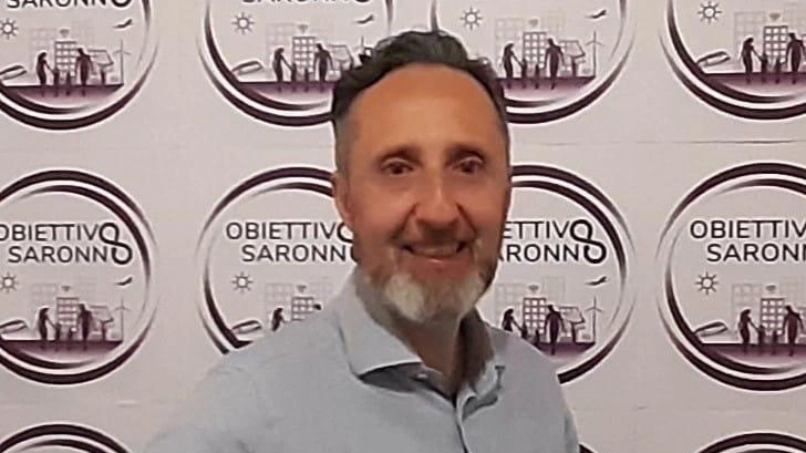 Saronno, in una tornata segnata dalla bassa affluenza non sono mancati i colpi di scena. Ora si pensa al ballottaggio tra Azzi e Pagani, con un nuovo scenario politico e riflessioni aperte. Saronno, in una tornata segnata dalla bassa affluenza non sono mancati i colpi di scena. Ora si pensa al ballottaggio tra Azzi e Pagani, con un nuovo scenario politico e riflessioni aperte.