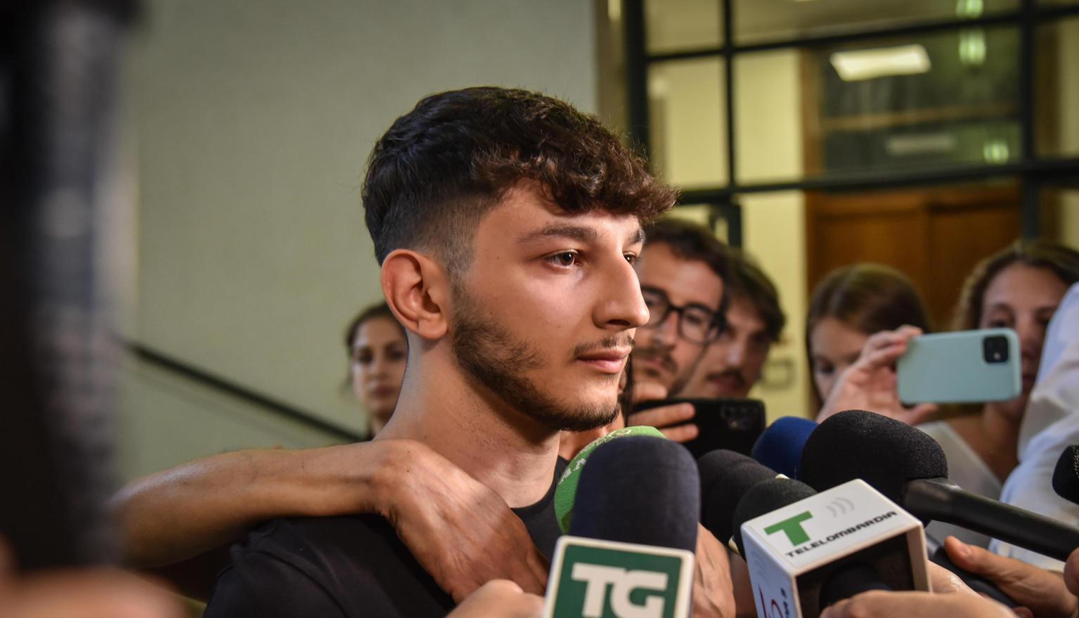 Michael e il riscatto di una comunità: "Il killer non usi come alibi Rozzano" Michael e il riscatto di una comunità: "Il killer non usi come alibi Rozzano"