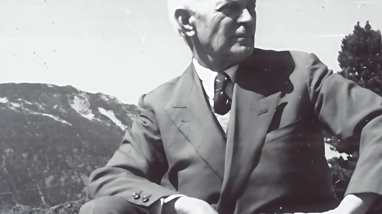 Ingegno, musica, paesaggio. Sono l’ingegno, la musica e il paesaggio dell’ingegnere Bernardo Sironi (De Salvo) e del pianista e compositore... Ingegno, musica, paesaggio. Sono l’ingegno, la musica e il paesaggio dell’ingegnere Bernardo Sironi (De Salvo) e del pianista e compositore...