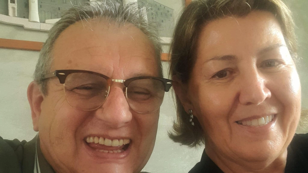 Sergio Maldotti e la moglie Carmela Caporaso felici dopo la sentenza: “Lieto fine dopo 8 anni di battaglie” Sergio Maldotti e la moglie Carmela Caporaso felici dopo la sentenza: “Lieto fine dopo 8 anni di battaglie”