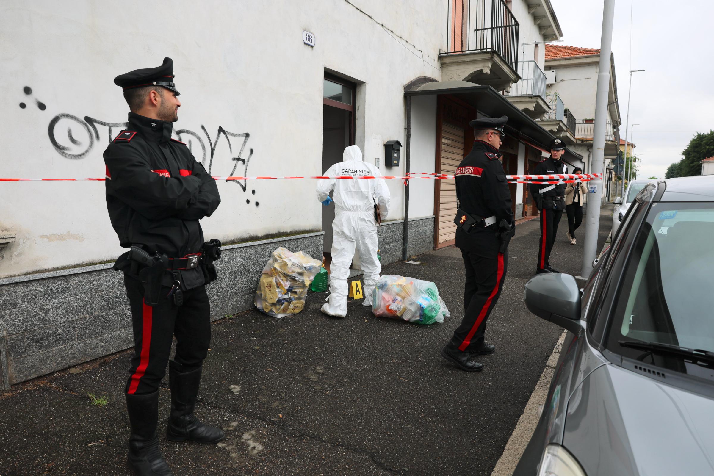 Luca Leone ammazzato davanti alla moglie con venti coltellate all’addome. L’amico assassino ha confessato ma non ha detto il perché Luca Leone ammazzato davanti alla moglie con venti coltellate all’addome. L’amico assassino ha confessato ma non ha detto il perché