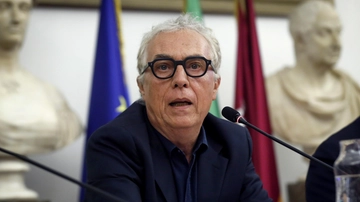 Stefano Boeri è di nuovo indagato. Il Pirellino, la Beic e il Bosconavigli: tutti i guai dell’archistar del Bosco Verticale