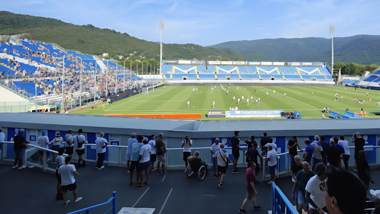 Il provvedimento del prefetto dopo la guerriglia urbana dell’ultimo match al Rigamonti . Durante gli scontri erano rimasti feriti operatori delle forze dell’ordine e steward. Il provvedimento del prefetto dopo la guerriglia urbana dell’ultimo match al Rigamonti . Durante gli scontri erano rimasti feriti operatori delle forze dell’ordine e steward.