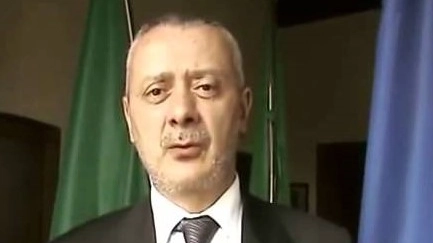 L'ex sindaco di Nerviano Enrico Cozzi è sotto indagine L'ex sindaco di Nerviano Enrico Cozzi è sotto indagine