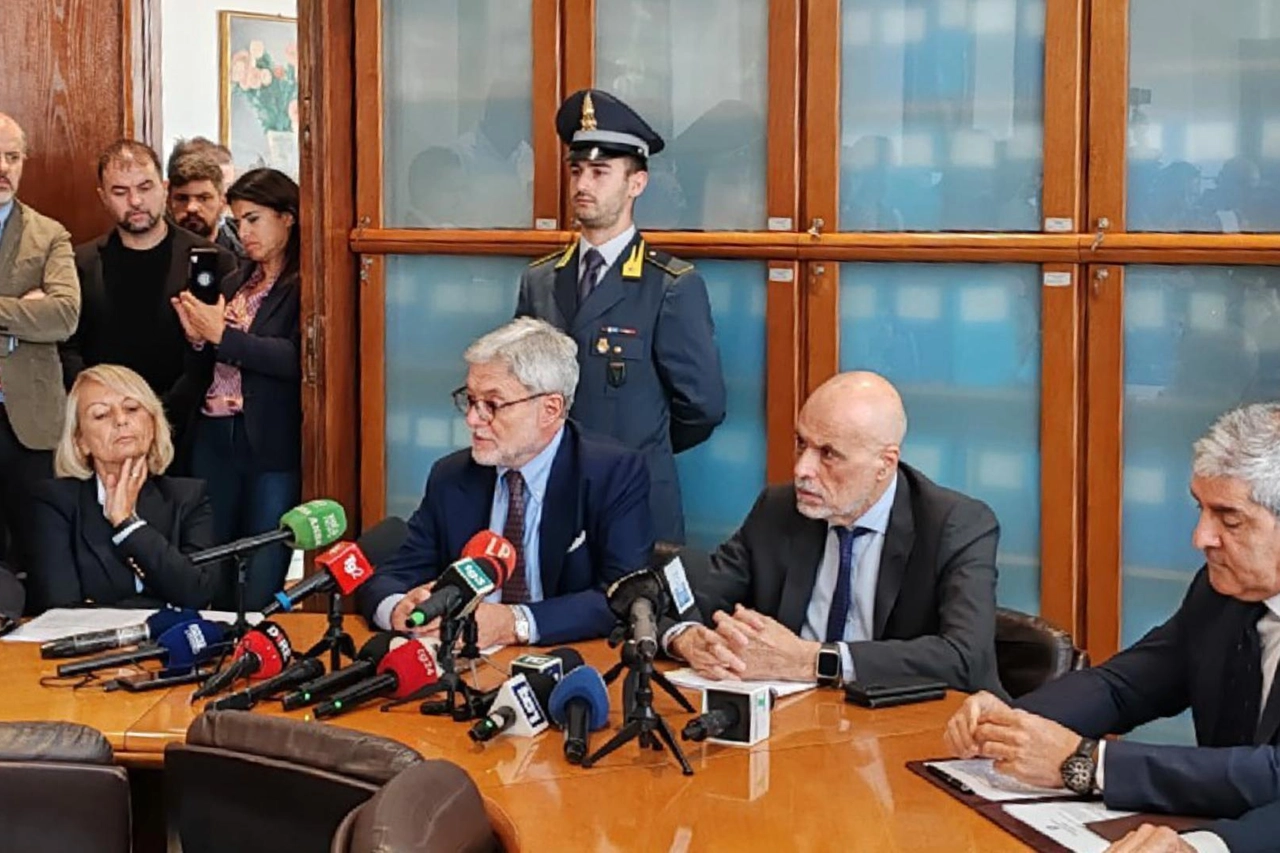 La conferenza stampa in procura a Milano sui risultati dell'inchiesta