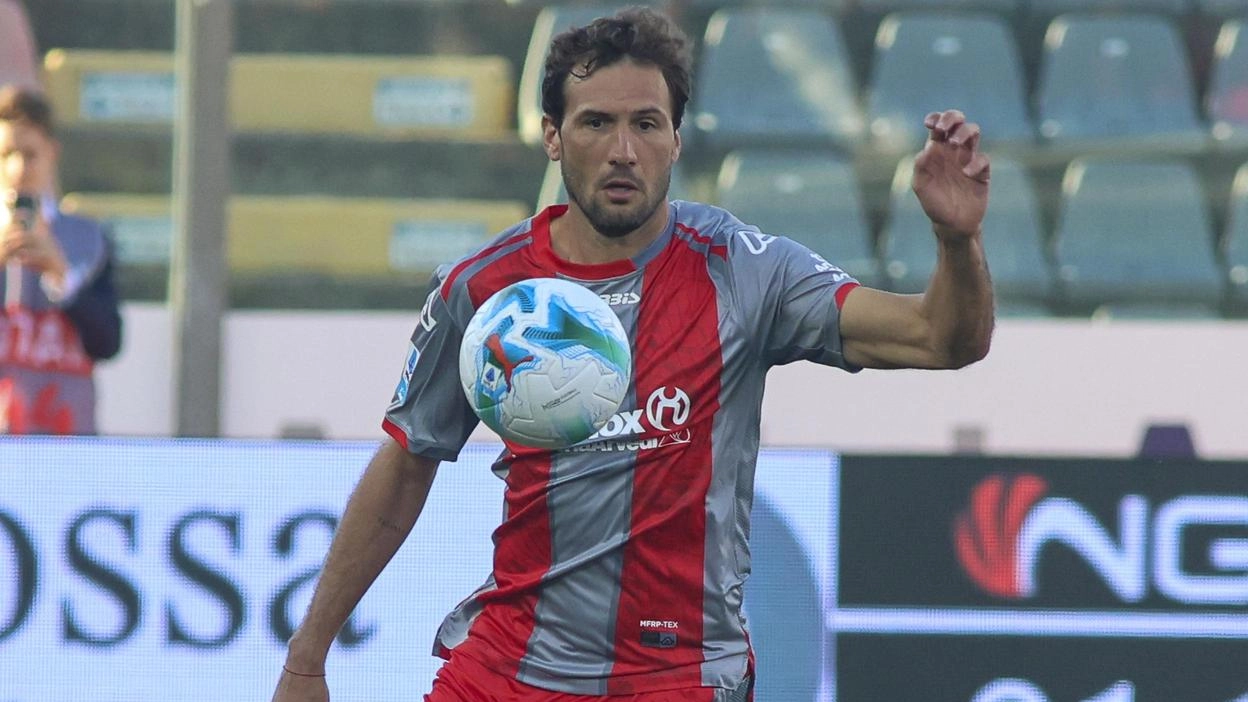 Franco Vazquez attaccante argentino della Cremonese vanta in carriera due presenze con la nazionale italiana