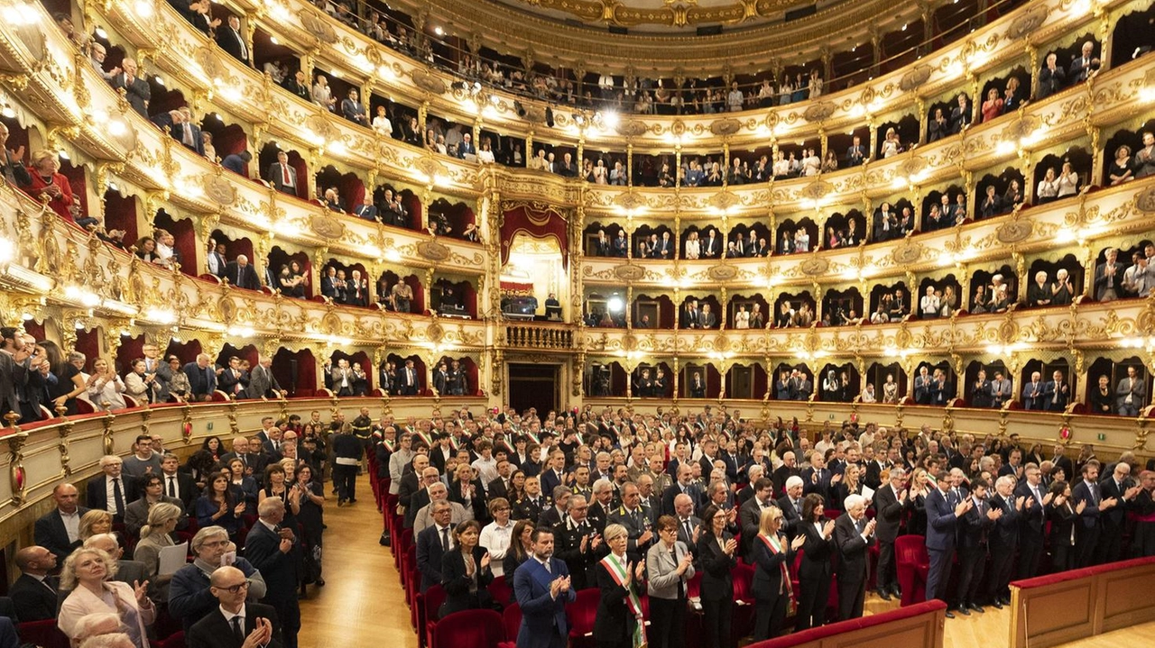 Il Teatro Grande di Brescia ospita il progetto Pensieri Verticali il 5 e 6 ottobre, promuovendo riflessioni sull'ambiente e la montagna con incontri, laboratori e letture. Il Teatro Grande di Brescia ospita il progetto Pensieri Verticali il 5 e 6 ottobre, promuovendo riflessioni sull'ambiente e la montagna con incontri, laboratori e letture.