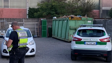 Una serra di marijuana nel capannone industriale: due “coltivatori” lodigiani in manette