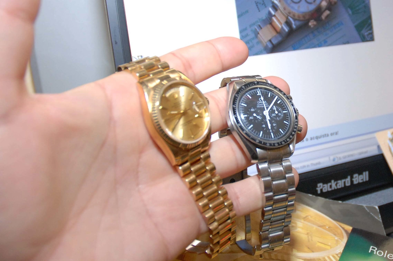 Gli orologi in vendita esistevano solo sulla carta