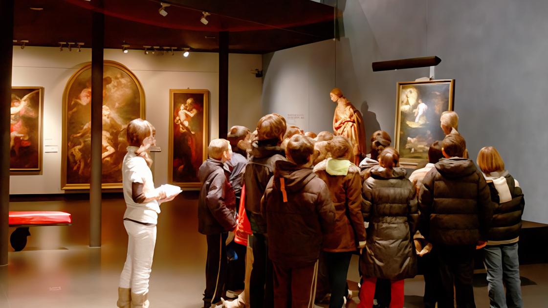 Il Duomo dei bambini. Visite guidate e laboratori. E una torre da scoprire Il Duomo dei bambini. Visite guidate e laboratori. E una torre da scoprire