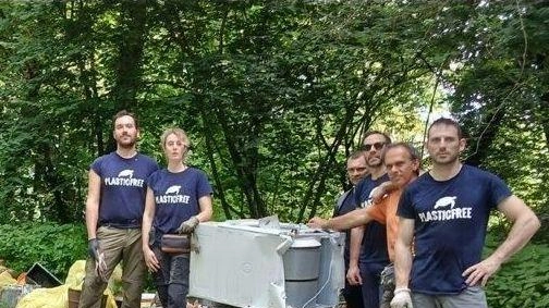 Pulizia dei boschi e attività di sensibilizzazione ed educazione ambientale. L’iniziativa ha coinvolto i Carabinieri Forestali della provincia di Varese,... Pulizia dei boschi e attività di sensibilizzazione ed educazione ambientale. L’iniziativa ha coinvolto i Carabinieri Forestali della provincia di Varese,...