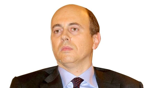 Il rapporto tra i milanesi e le nuove tecnologie, supportato dall'Intelligenza Artificiale, si rafforza grazie alle iniziative di Palazzo Marino. Secondo un sondaggio, la maggioranza ritiene fondamentale l'utilizzo dell'AI per ottimizzare i servizi online e risparmiare tempo, con una crescente preferenza per i servizi digitali post Covid. Il rapporto tra i milanesi e le nuove tecnologie, supportato dall'Intelligenza Artificiale, si rafforza grazie alle iniziative di Palazzo Marino. Secondo un sondaggio, la maggioranza ritiene fondamentale l'utilizzo dell'AI per ottimizzare i servizi online e risparmiare tempo, con una crescente preferenza per i servizi digitali post Covid.