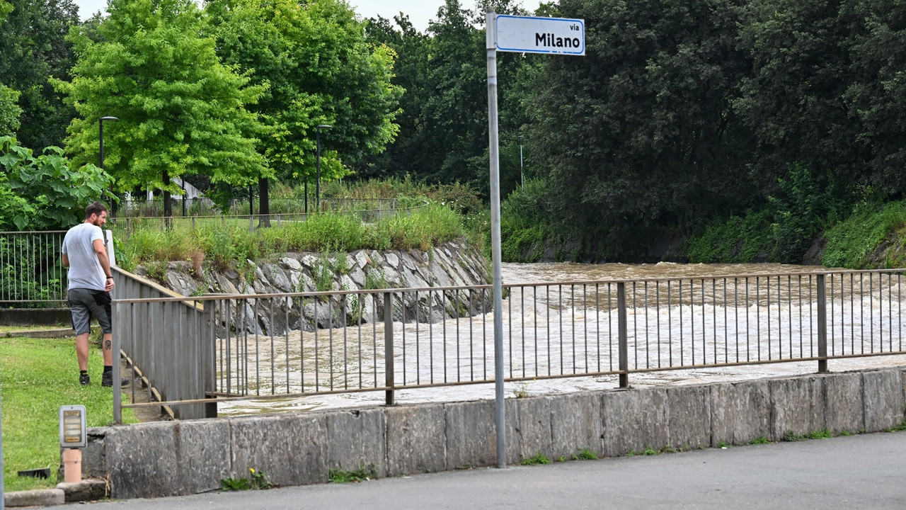 Una recente piena dell’Olona a Legnano Una recente piena dell’Olona a Legnano