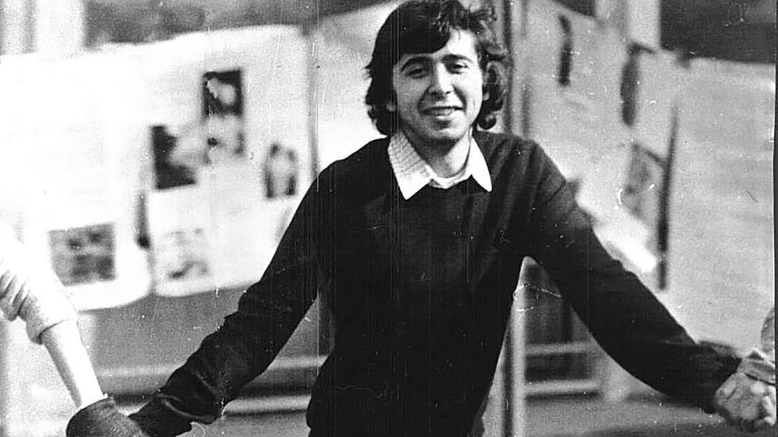 varalli ucciso 50 anni fa a milano da un estremista il ricordo dell8217istituto tecnico turistico che frequentava gli studenti claudio uno di noi