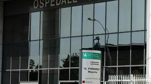 Una storia che sta commuovendo Abbiategrasso. Amedeo è un ragazzo straniero di 28 anni, da quello che dice lui.... Una storia che sta commuovendo Abbiategrasso. Amedeo è un ragazzo straniero di 28 anni, da quello che dice lui....