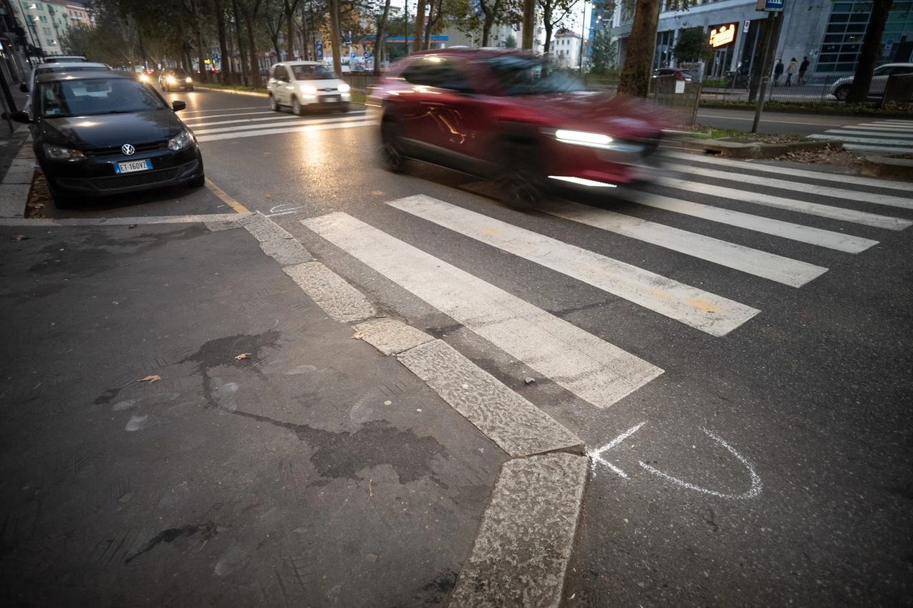 Viale Bodio, luogo investimento vigile urbano Milano, 4 NOVEMBRE 2024, ANSA/DAVIDE CANELLA